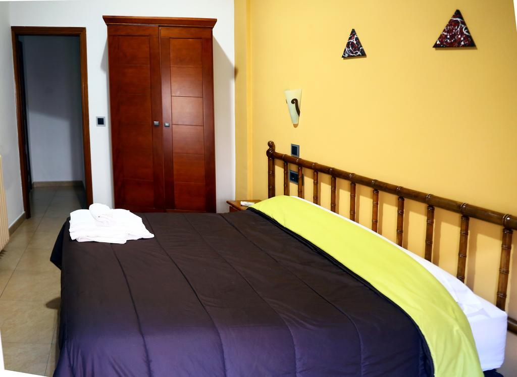 Hostal Muralla Plasencia Ngoại thất bức ảnh